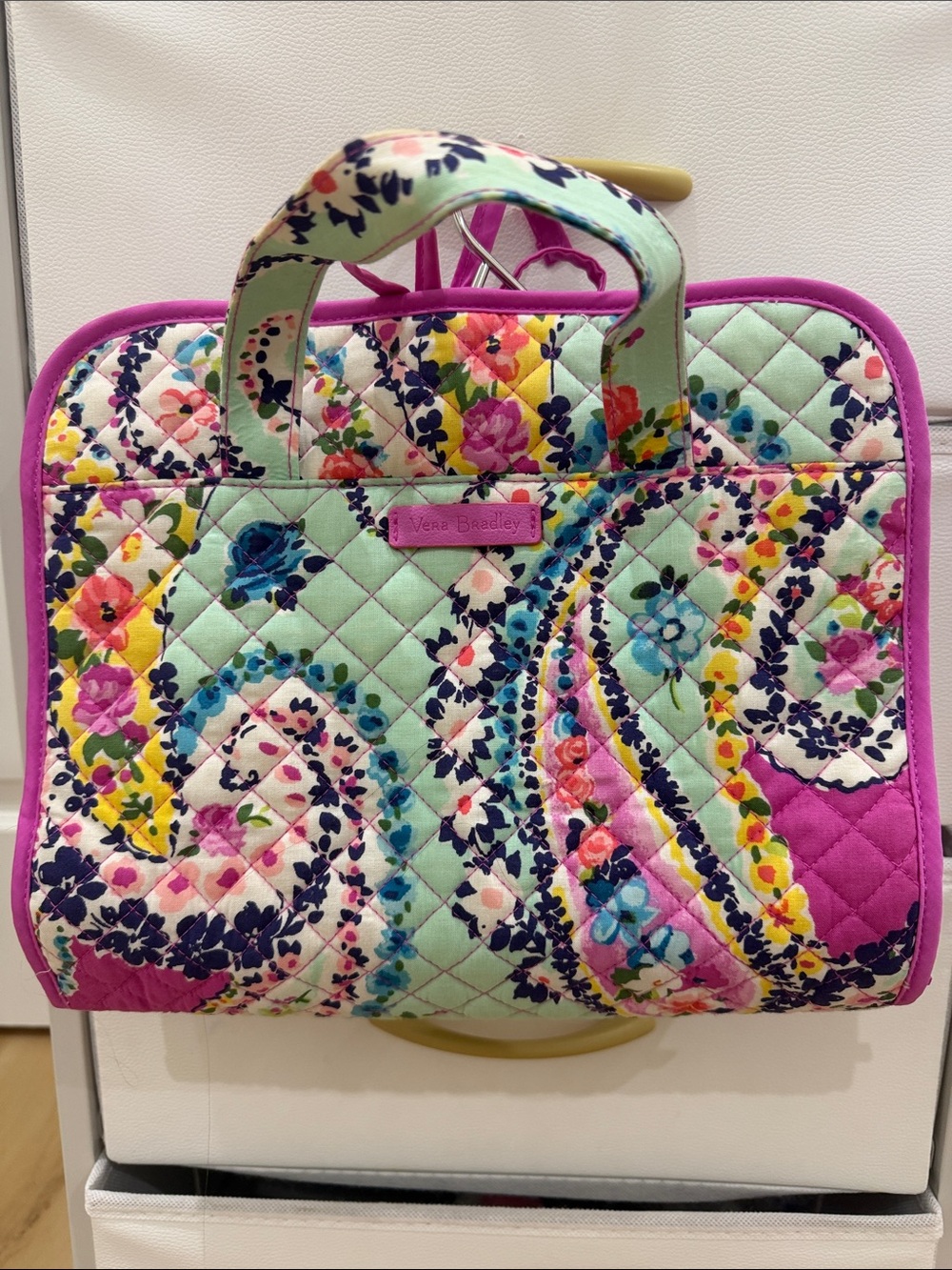 Vera Bradley - Hanging Quilted Organizer in Mint and Pink - Multi-Pocket Storage - Picture 2 of 2